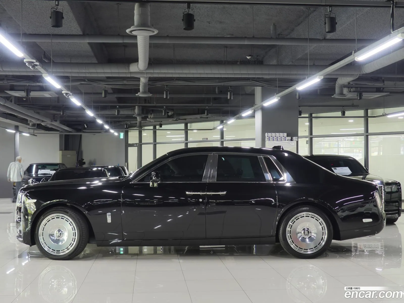 Rolls-Royce Phantom 2021 — 3