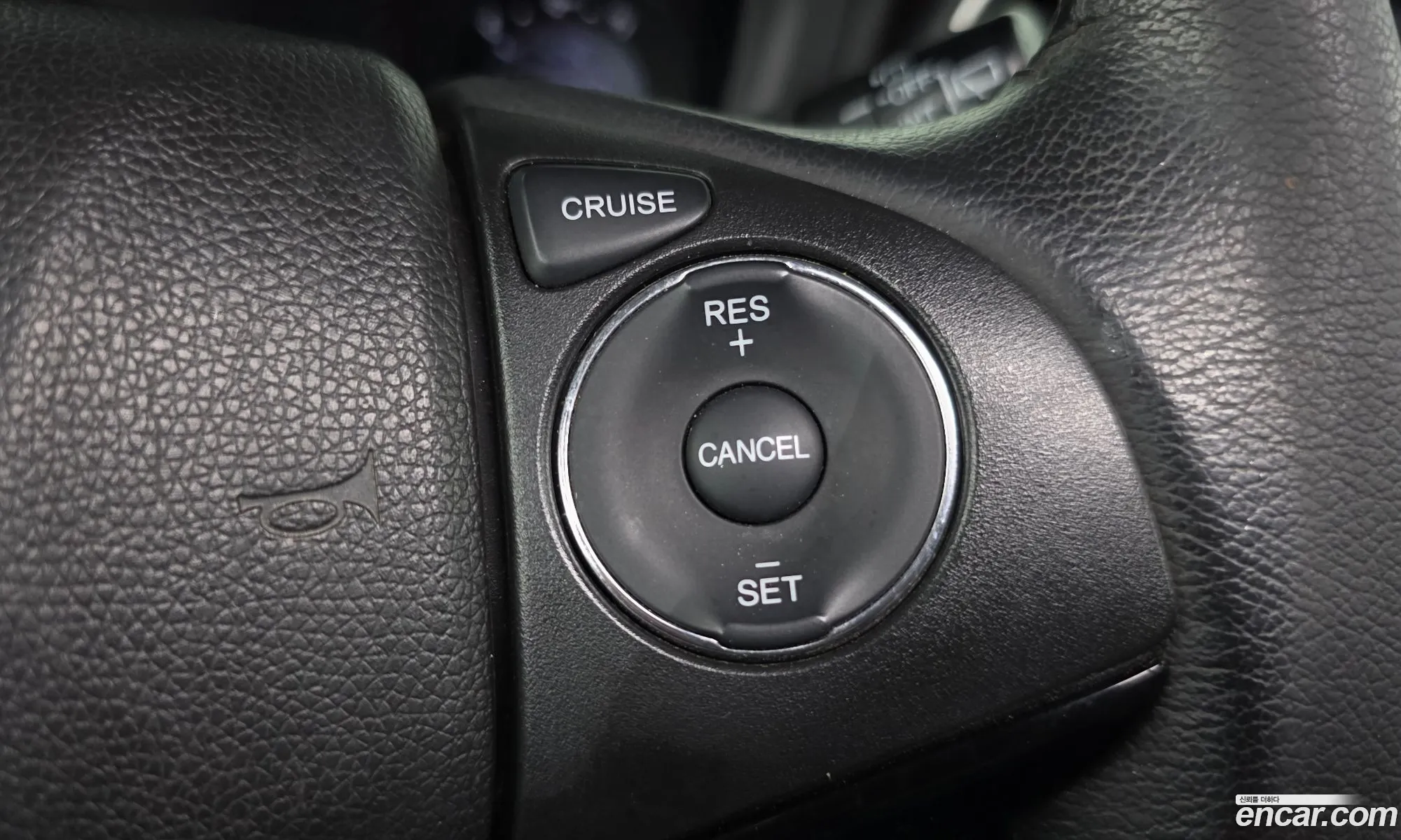 Honda HR-V 2016 3HGRU5850GM200129 — 8