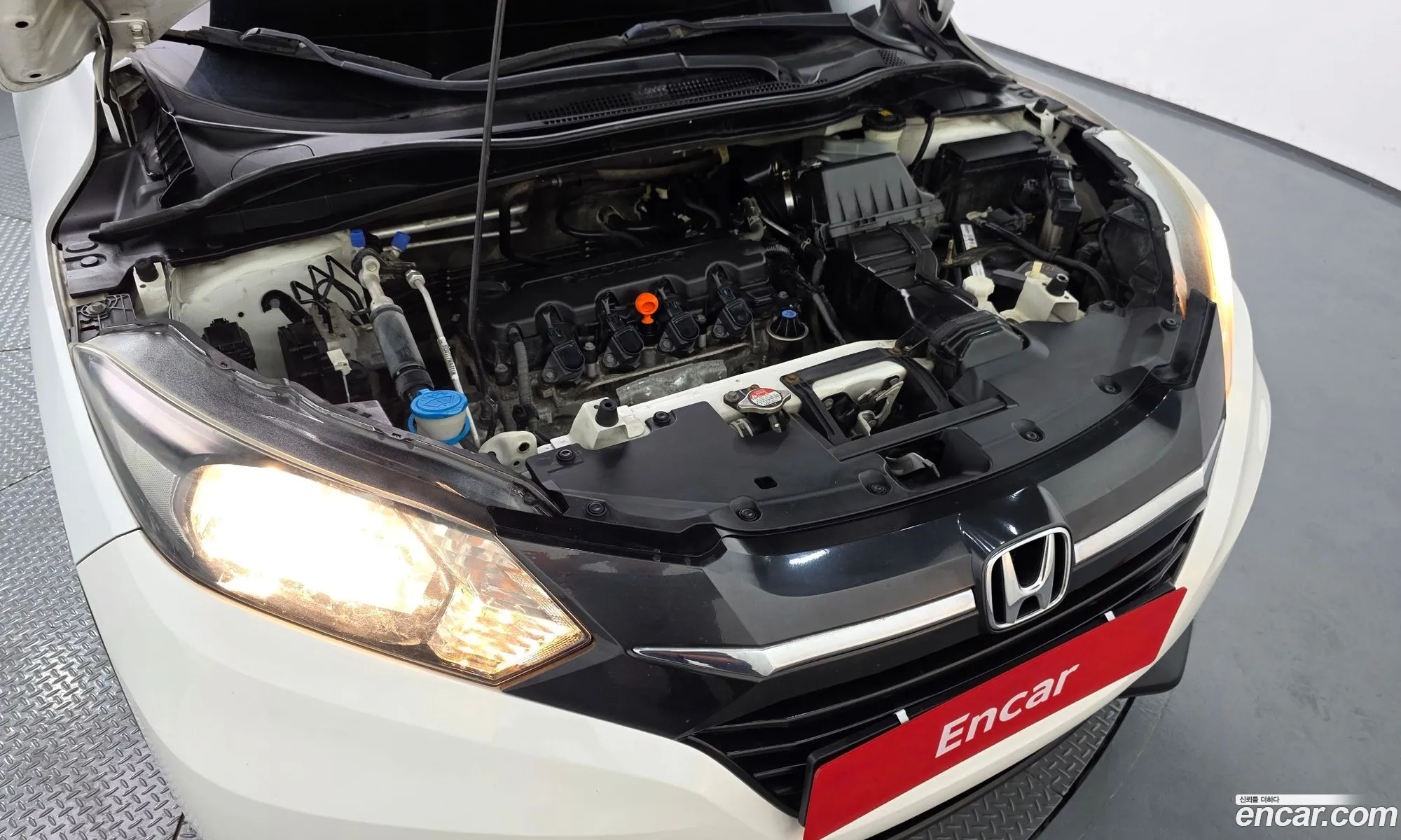 Honda HR-V 2016 3HGRU5850GM200129 — 9