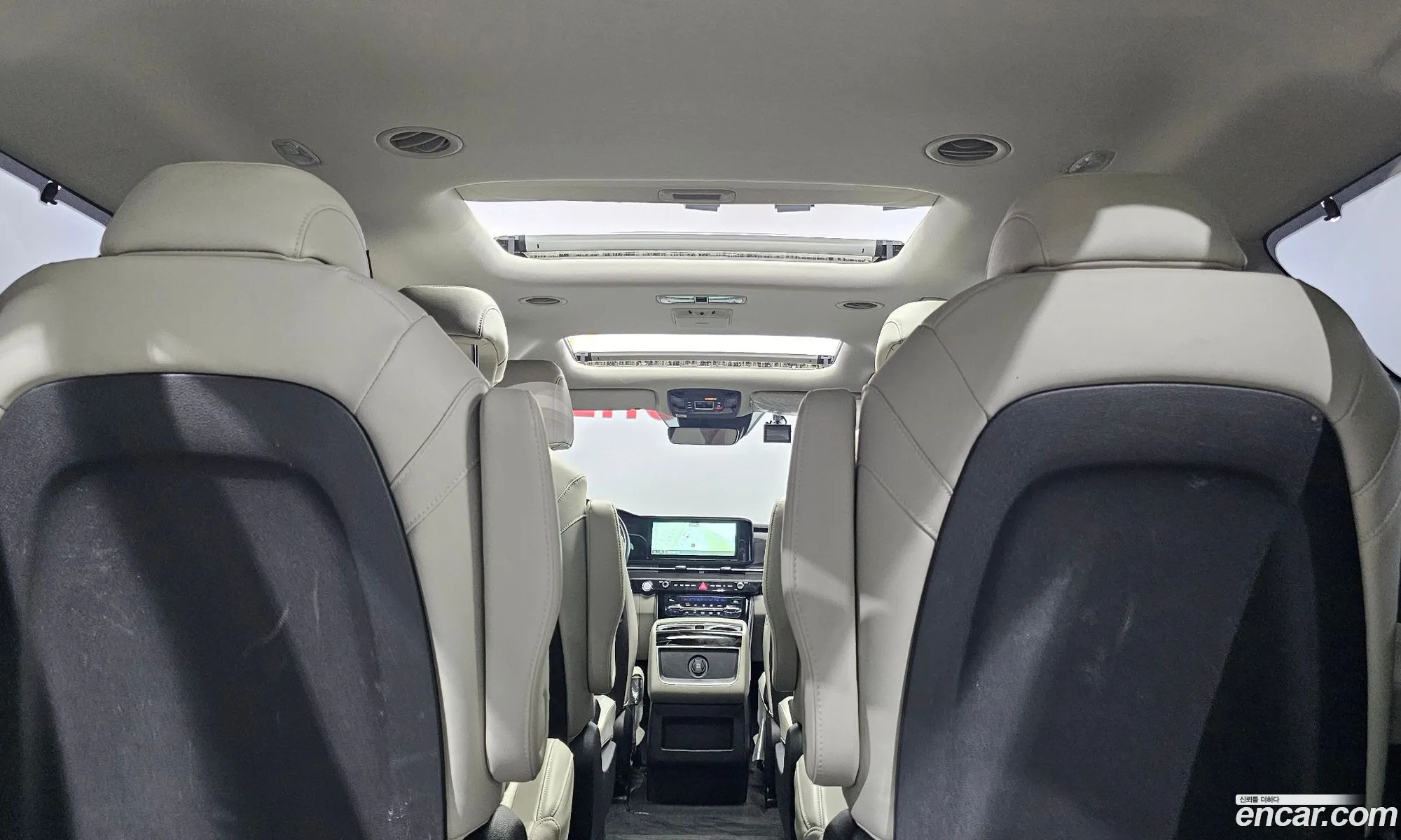 Kia Carnival 2022 — 18