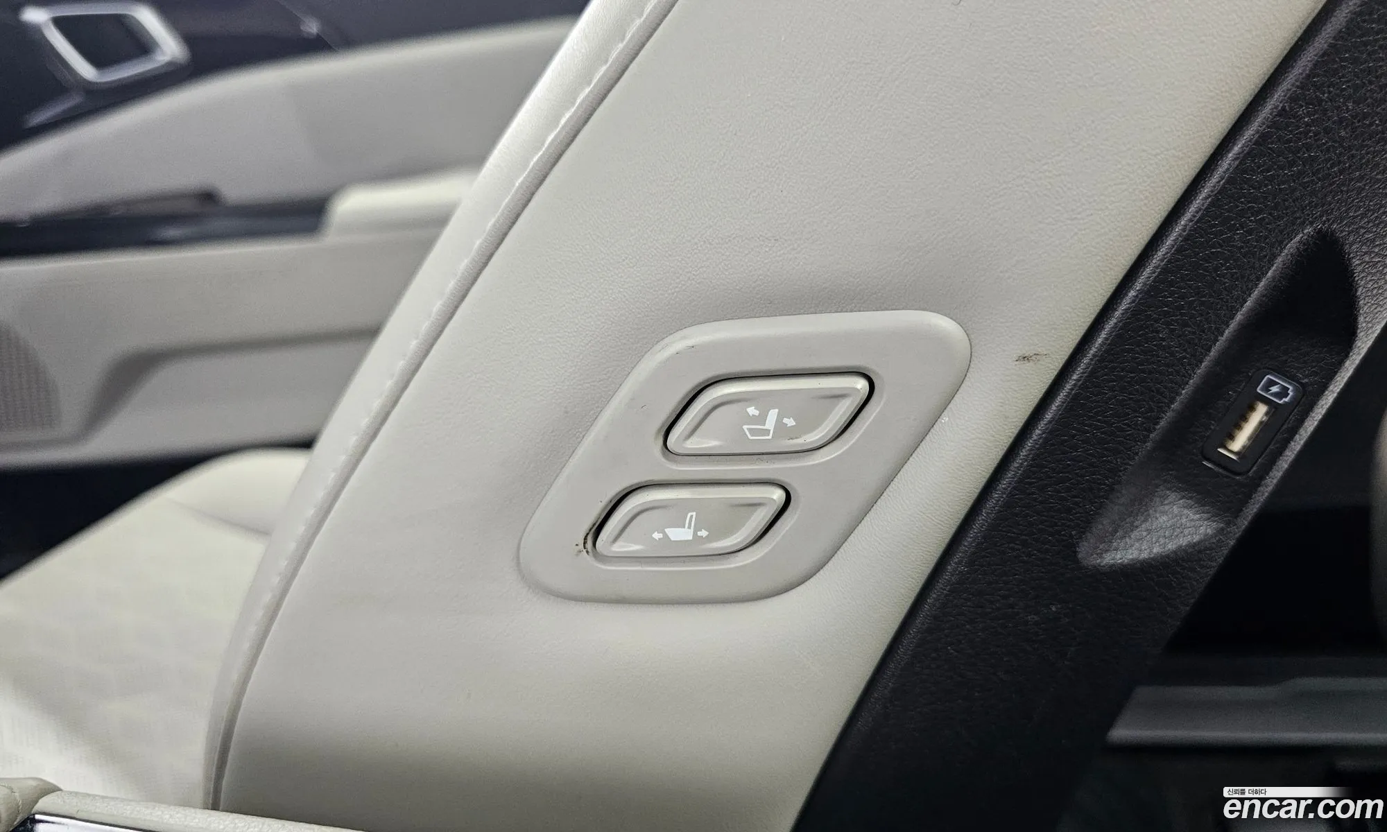 Kia Carnival 2022 — 32