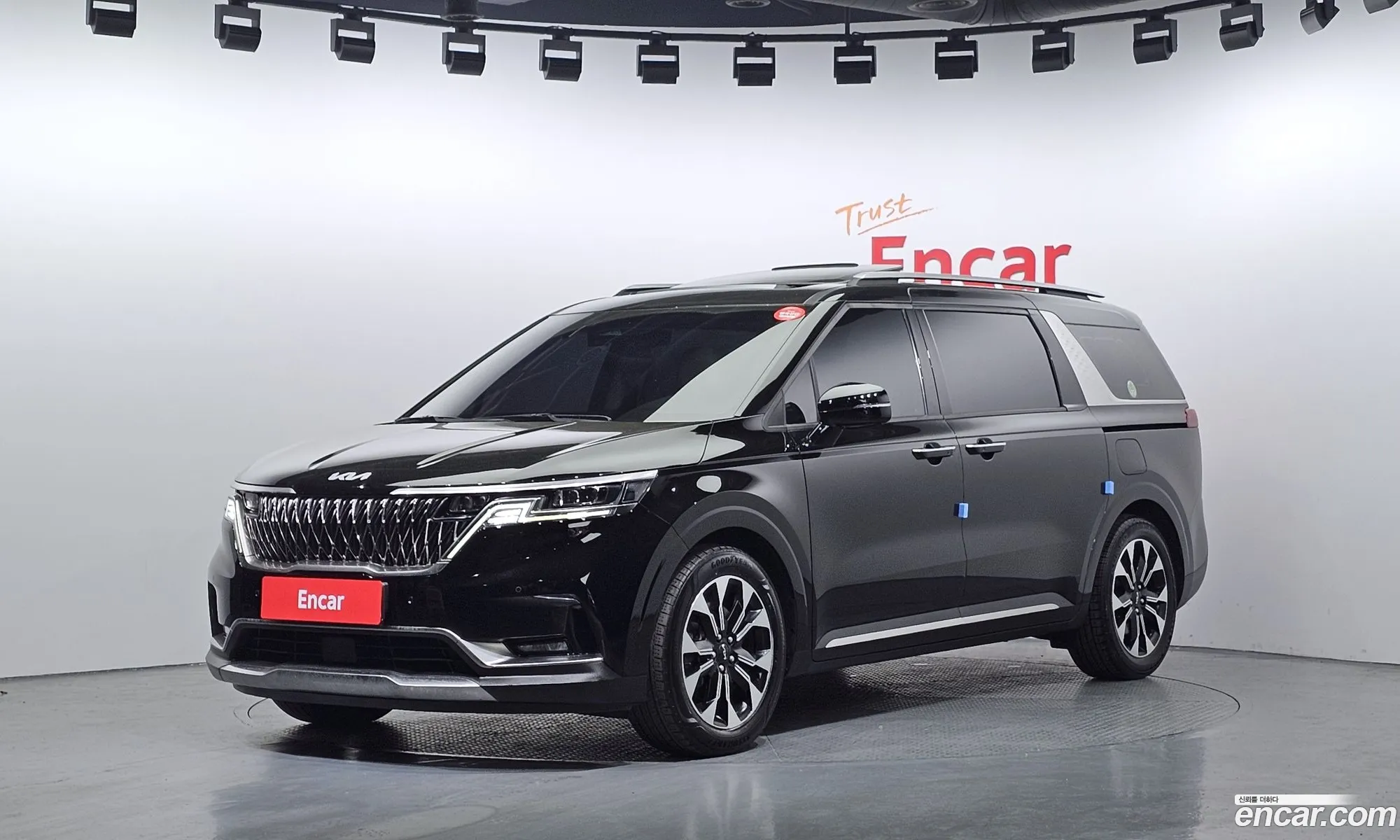 Kia Carnival 2022 — 14