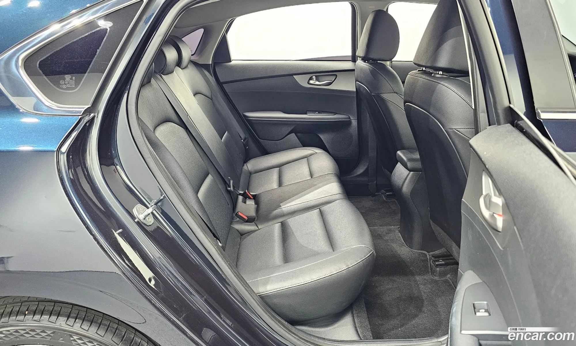 Kia K3 2018 — 4