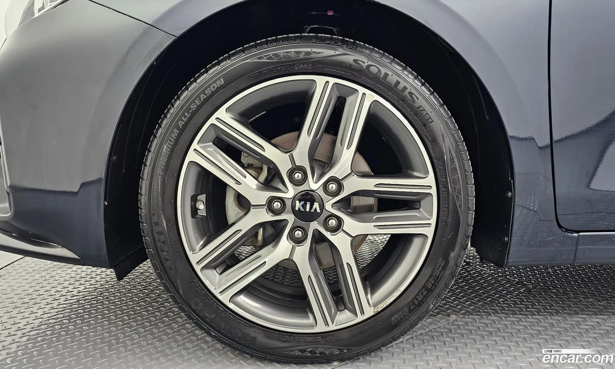 Kia K3 2018 — 15