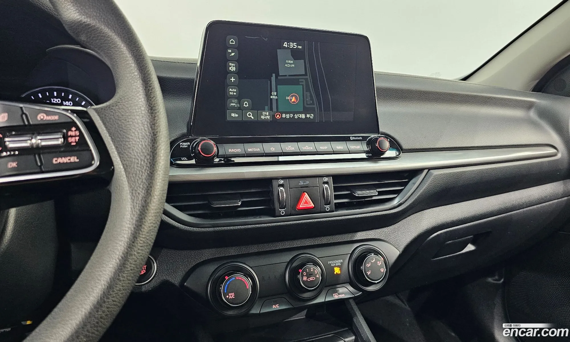 Kia K3 2018 — 18