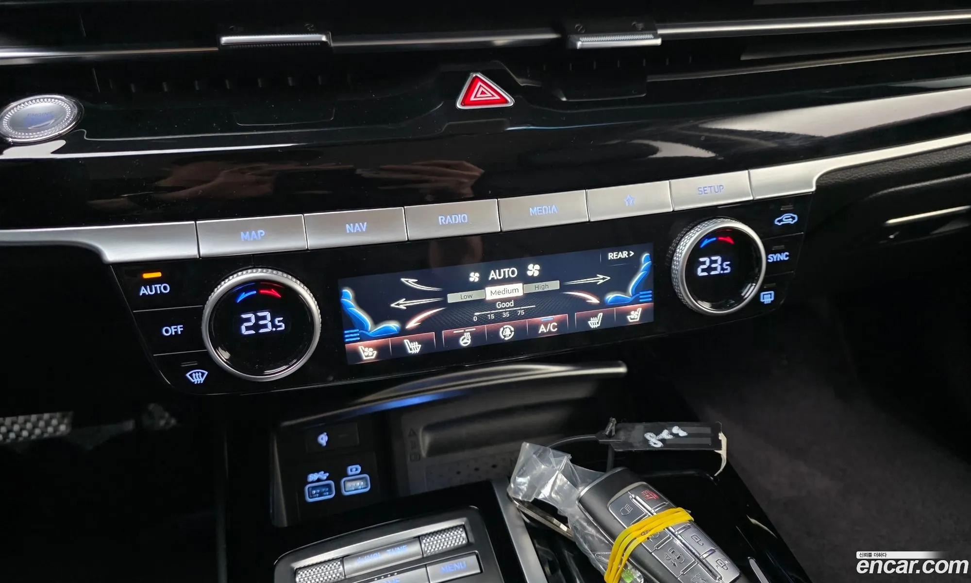 Genesis G80 2023 — 26
