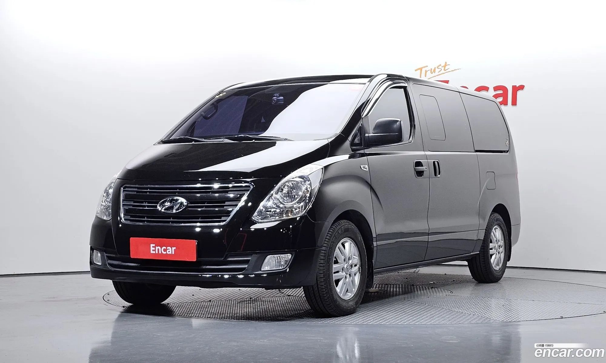 Hyundai Grand Starex 2017 — 3