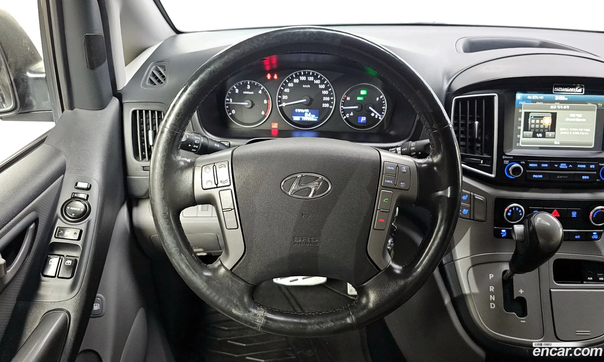 Hyundai Grand Starex 2017 — 9