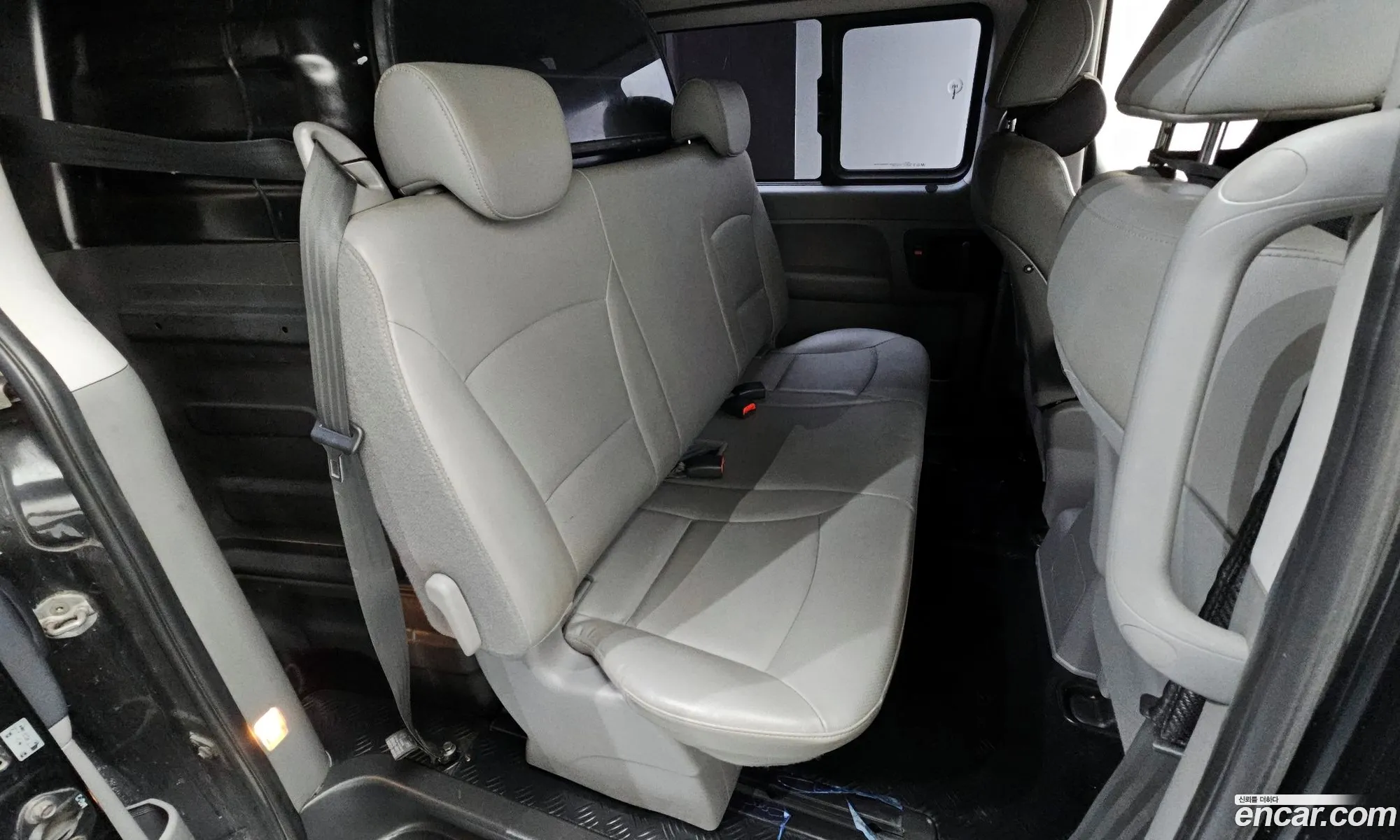 Hyundai Grand Starex 2017 — 20