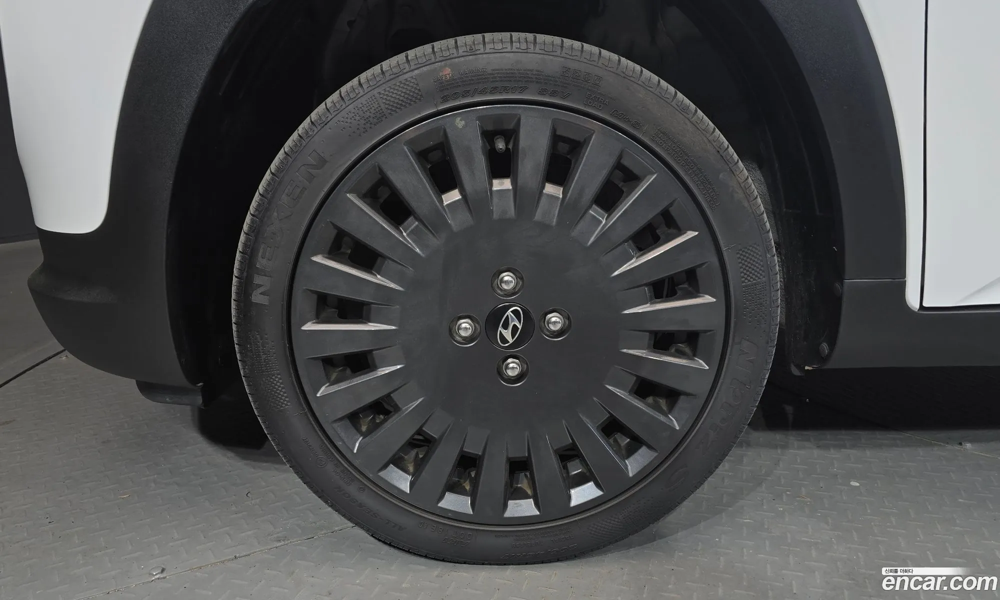 Hyundai Casper 2023 — 4