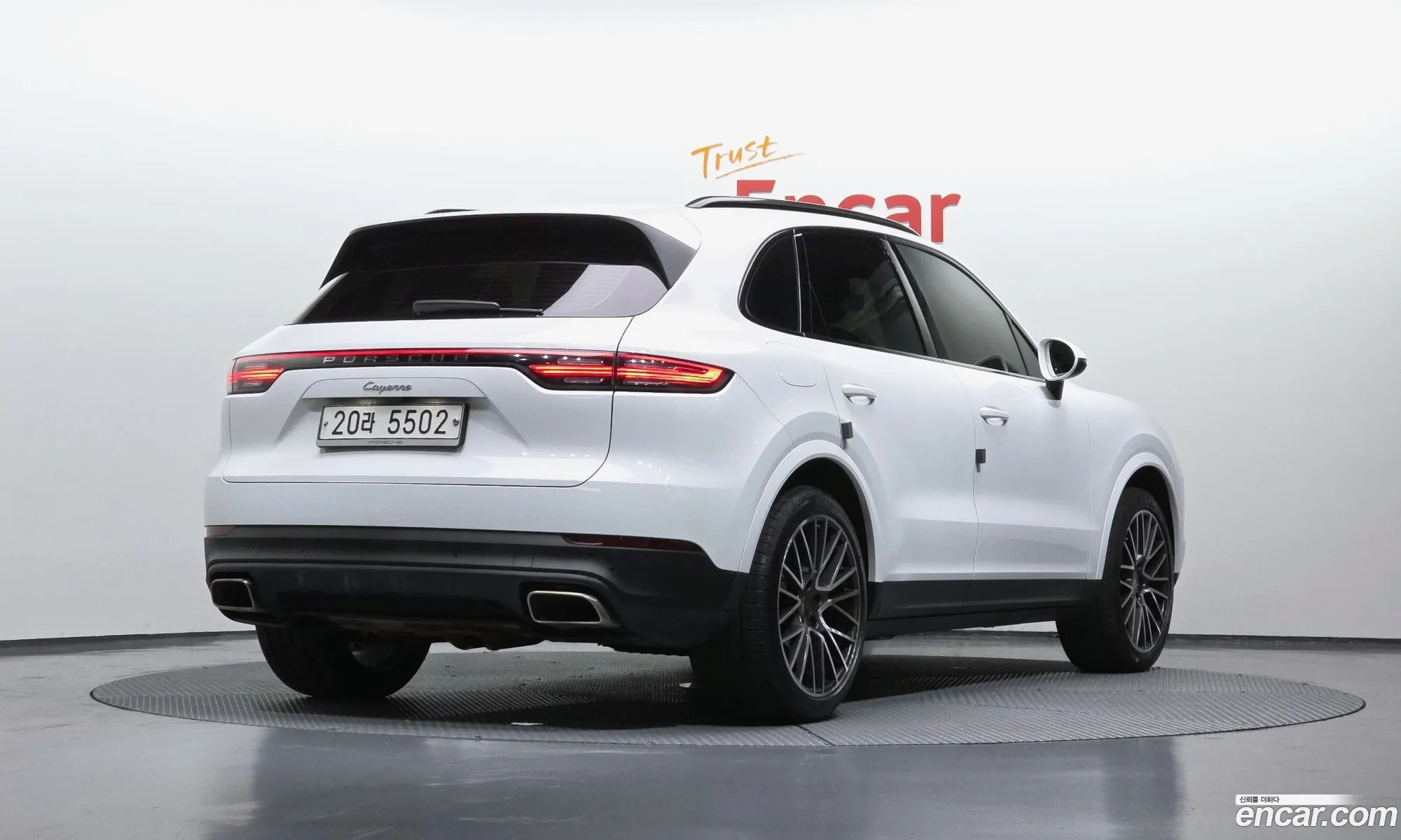 Porsche Cayenne 2019 WP1AA29Y8KDA29813 — 2