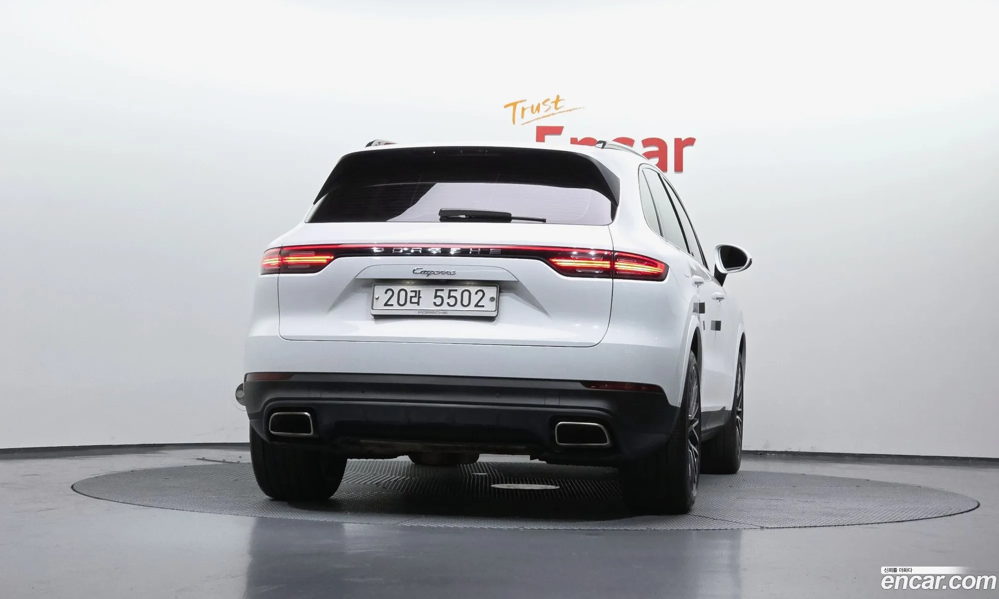 Porsche Cayenne 2019 WP1AA29Y8KDA29813 — 19