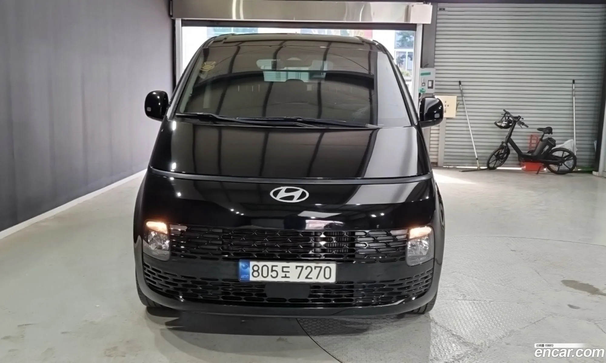 Hyundai Staria 2022 — 17