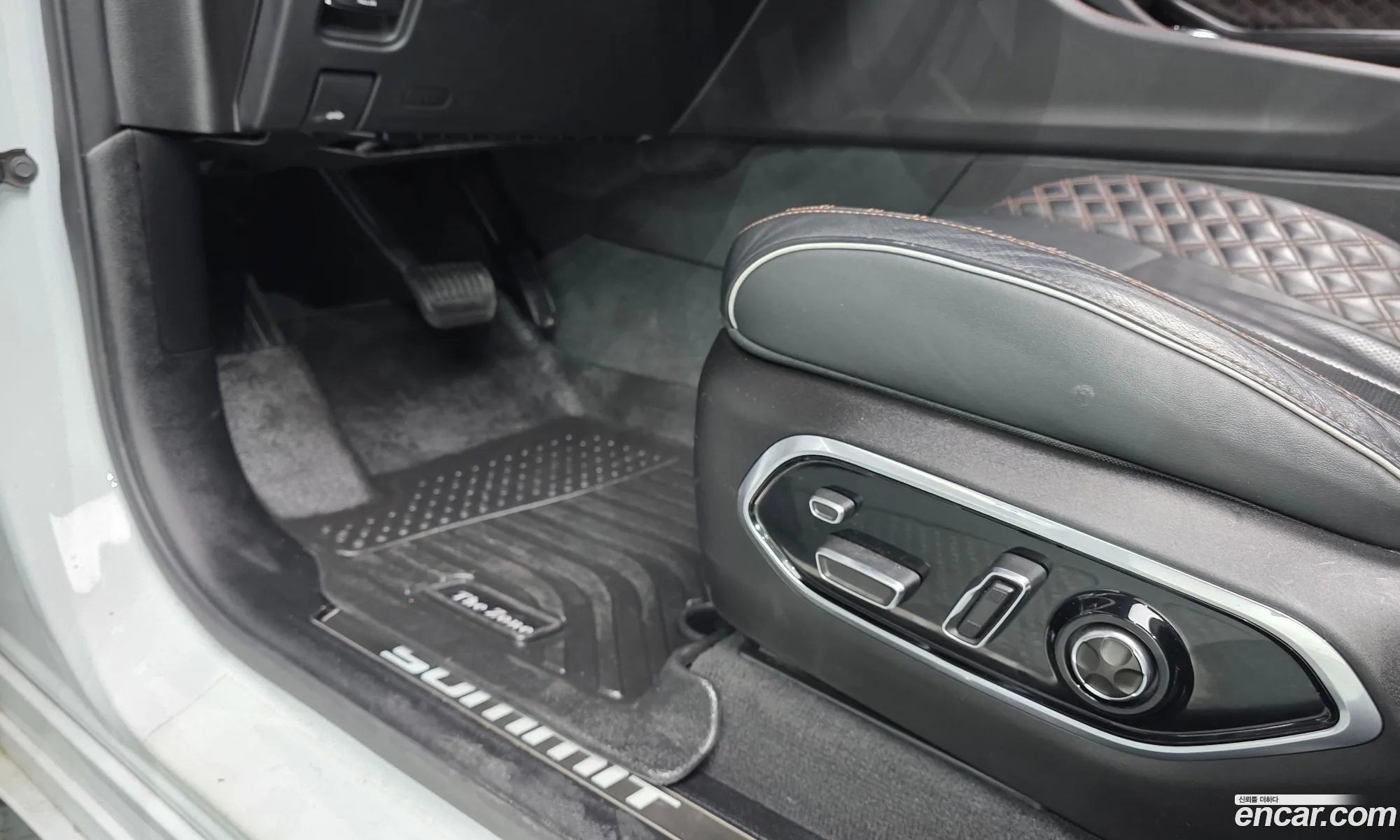 Jeep Grand Cherokee 2023 — 15