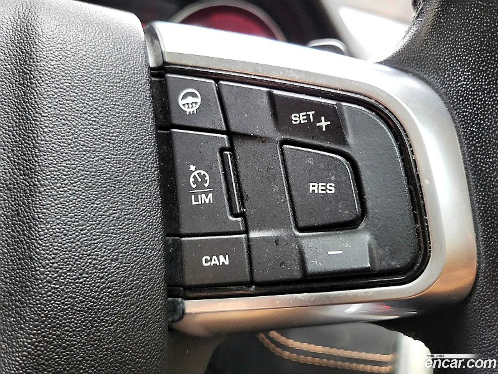 Land Rover Discovery Sport 2019 — 9