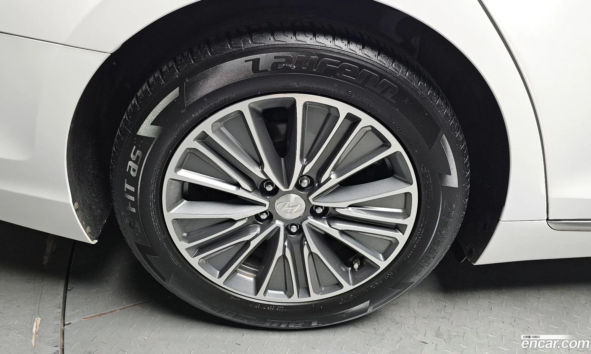 Hyundai Grandeur IG Hybrid 2019 — 8