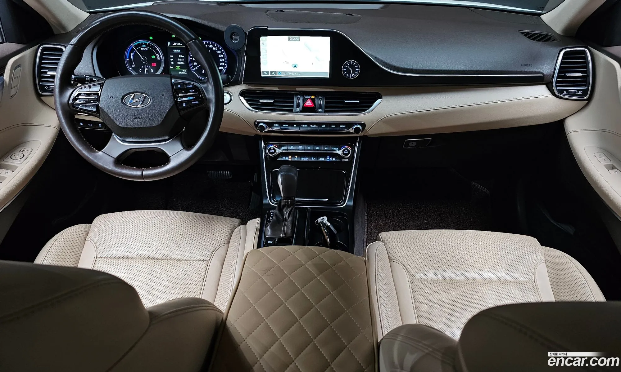 Hyundai Grandeur IG Hybrid 2019 — 10
