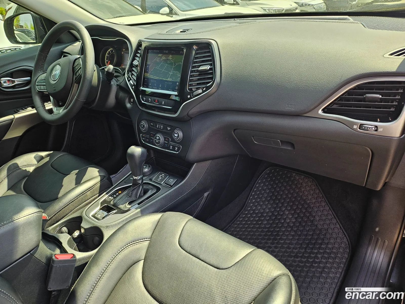 Jeep Cherokee 2022 — 20