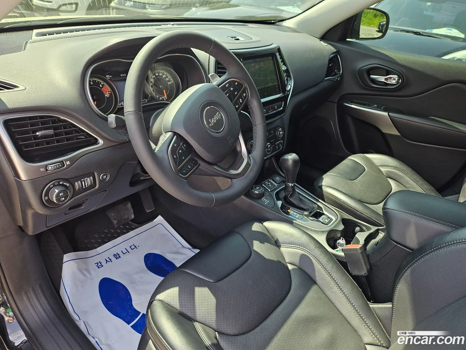 Jeep Cherokee 2022 — 13