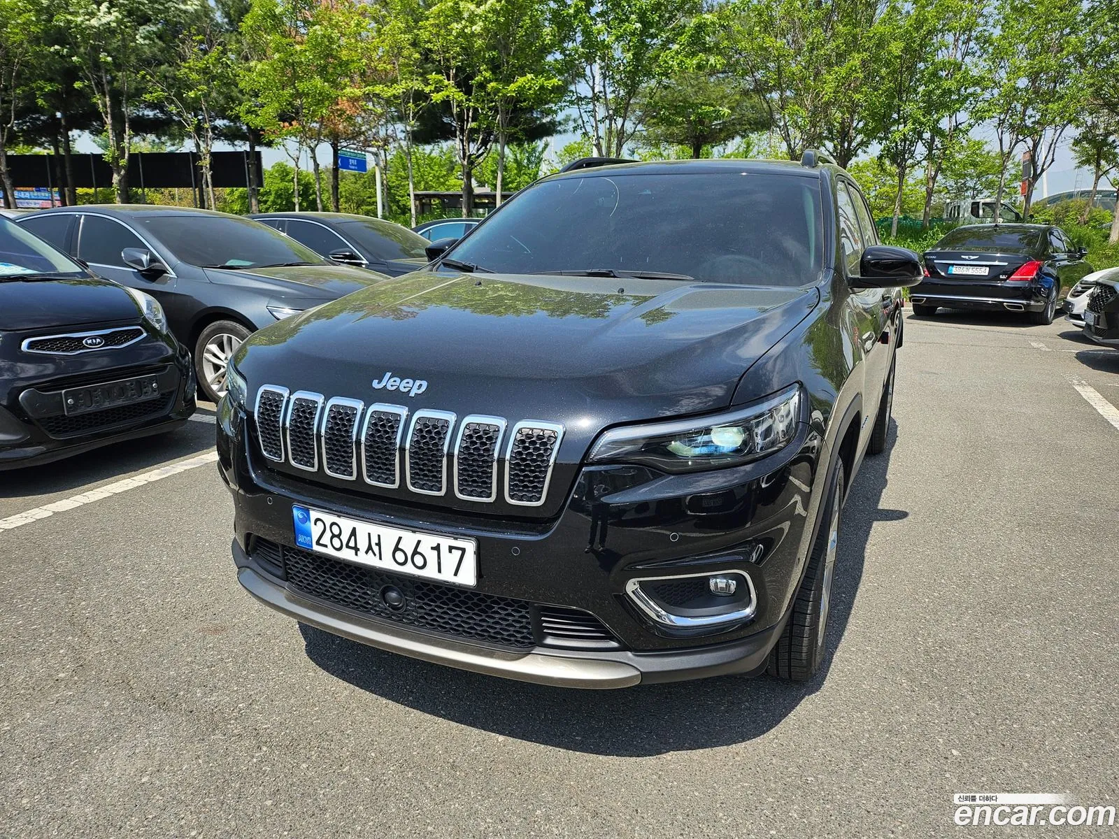 Jeep Cherokee 2022 — 18