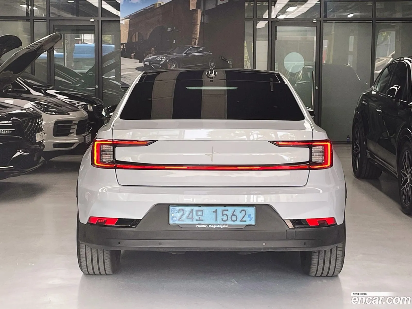 Polestar Polestar 2 2023 — 2