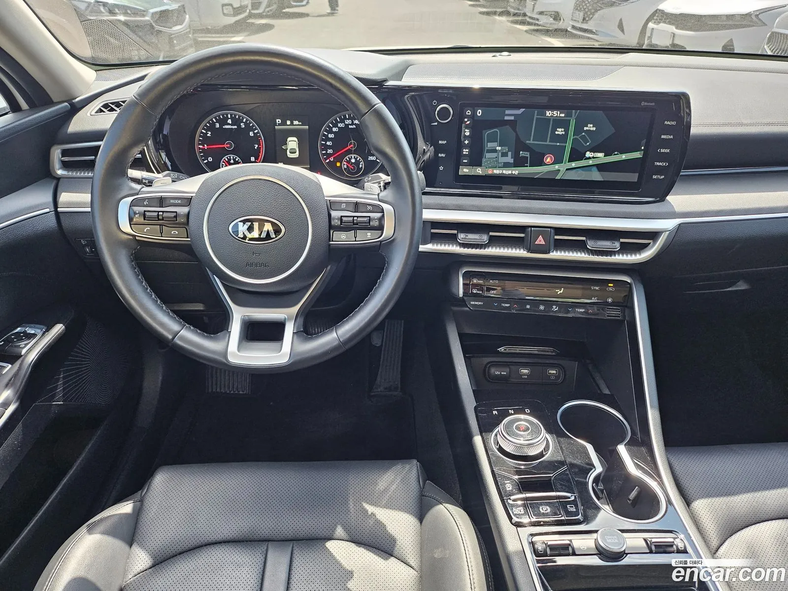 Kia K5 2021 — 10