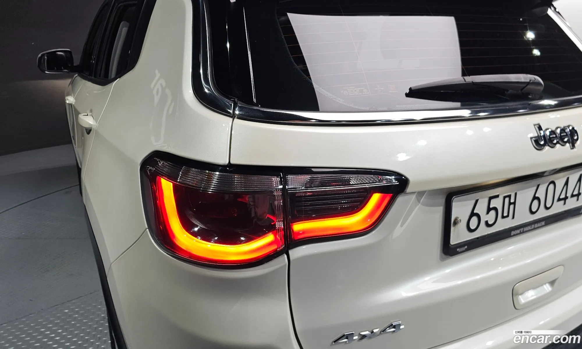 Jeep Compass 2019 — 19