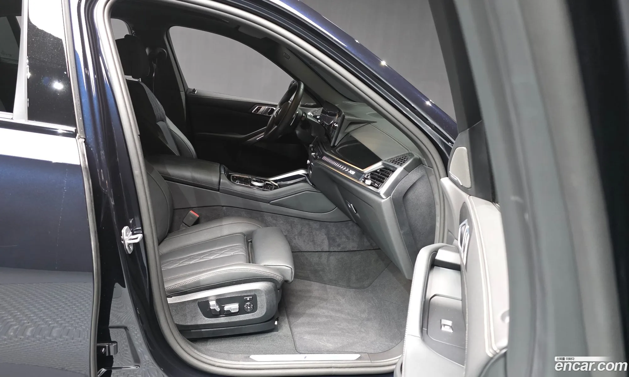 BMW X6 2025 — 18