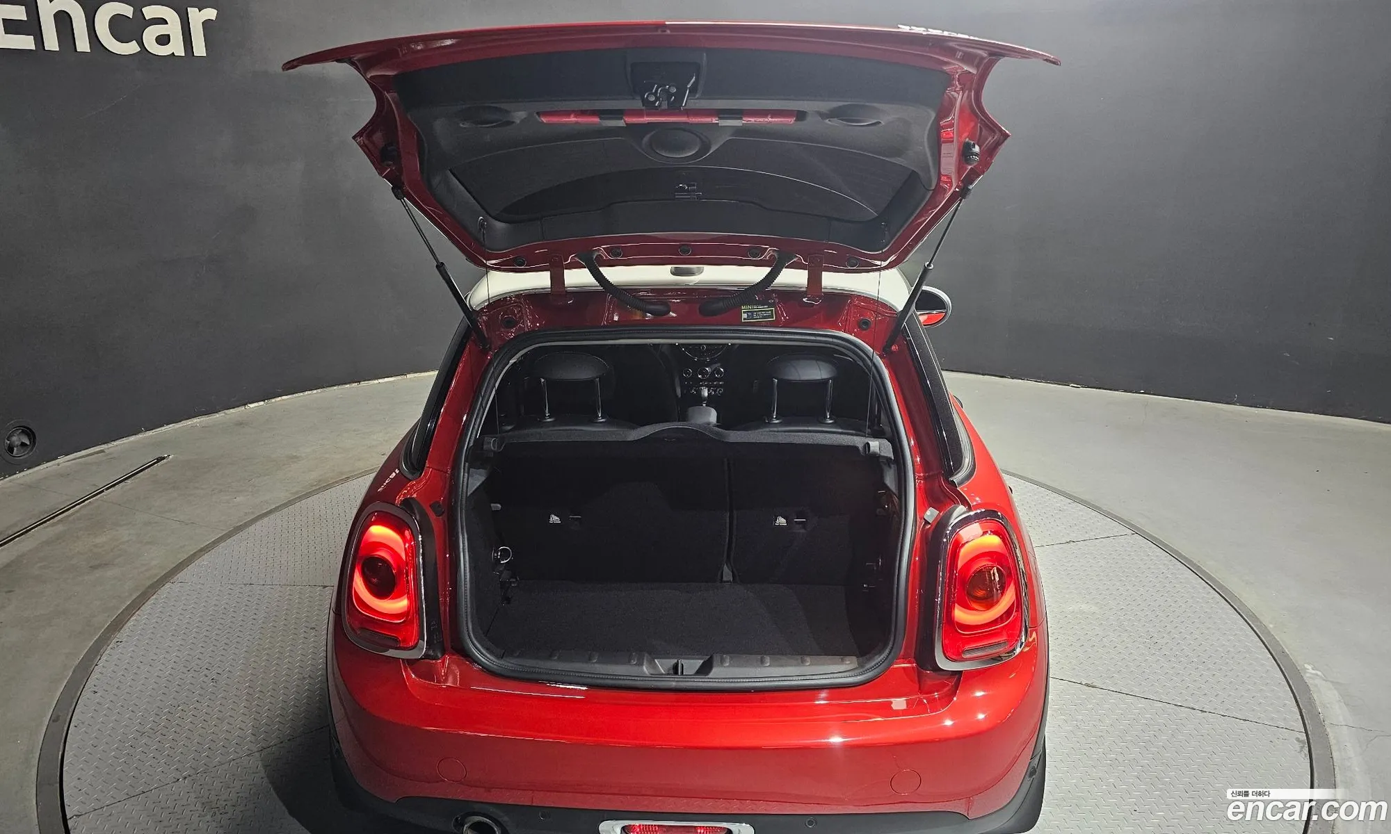 Mini Cooper 2017 WMWXP5105H2F93425 — 31