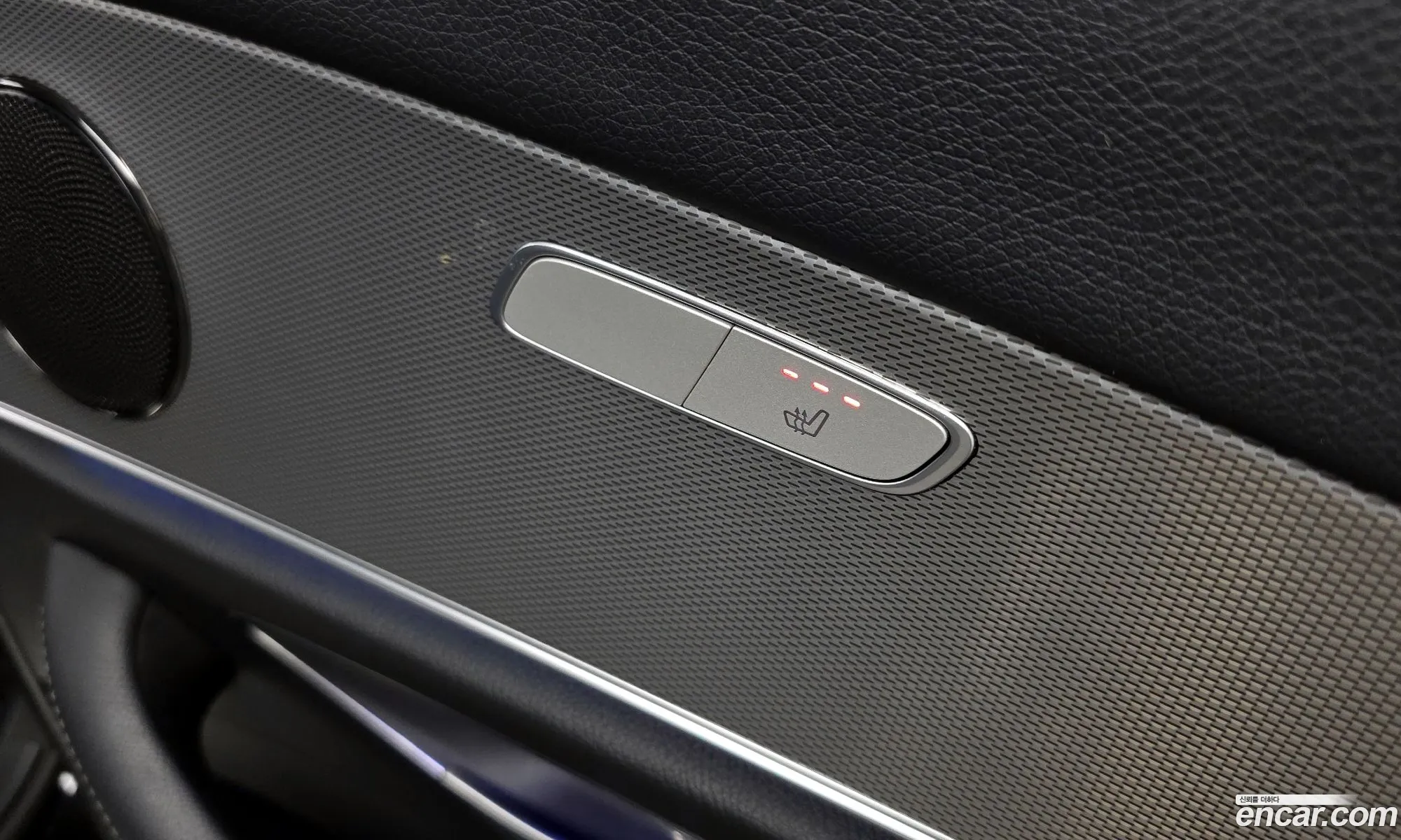 Mercedes-Benz E-Class W213 2019 WDDZF4JB4KA631446 — 2