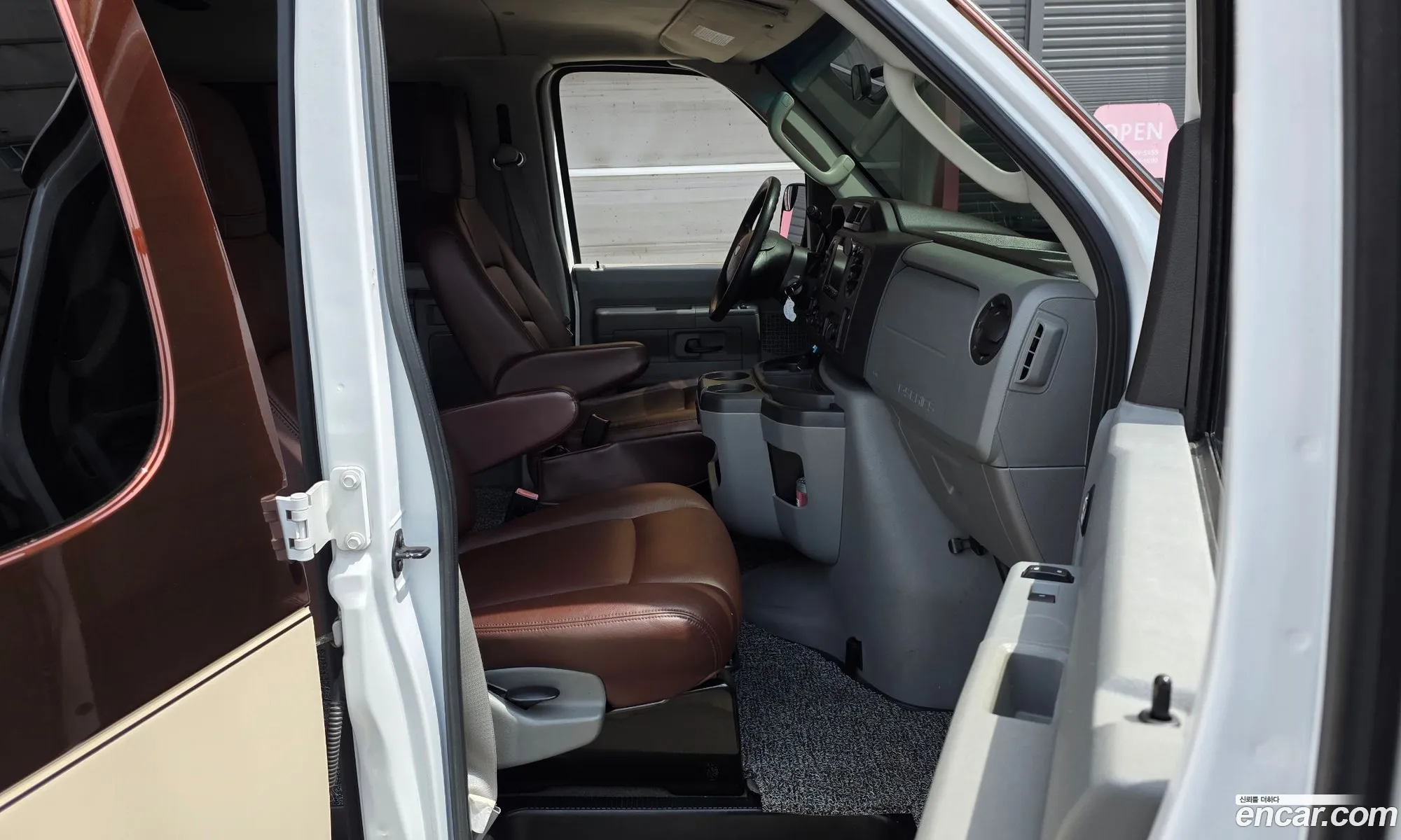 Ford E-Series 2012 1FDNE1BW5CDA84632 — 14