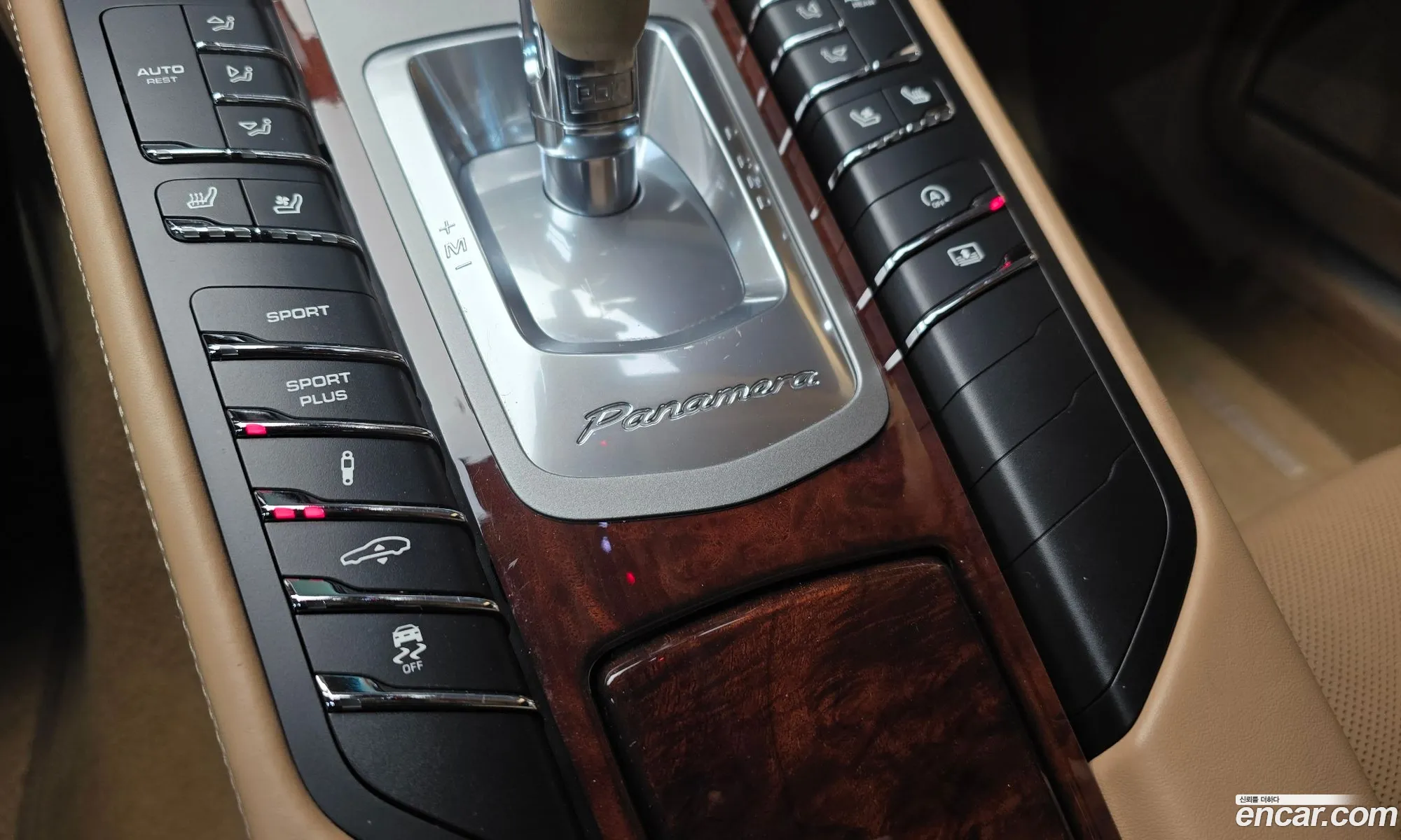 Porsche Panamera 2014 — 17