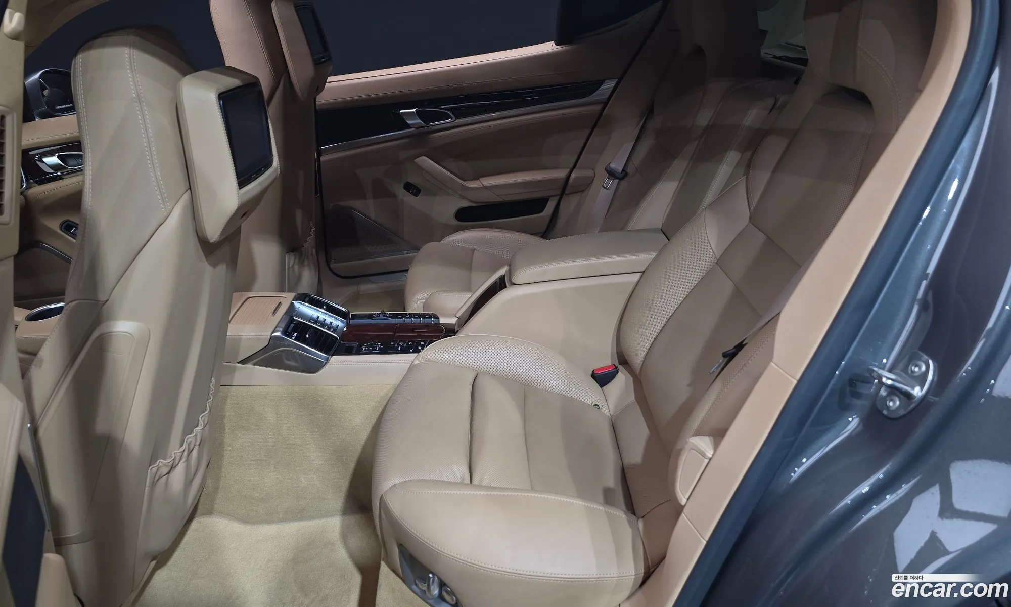 Porsche Panamera 2014 — 16
