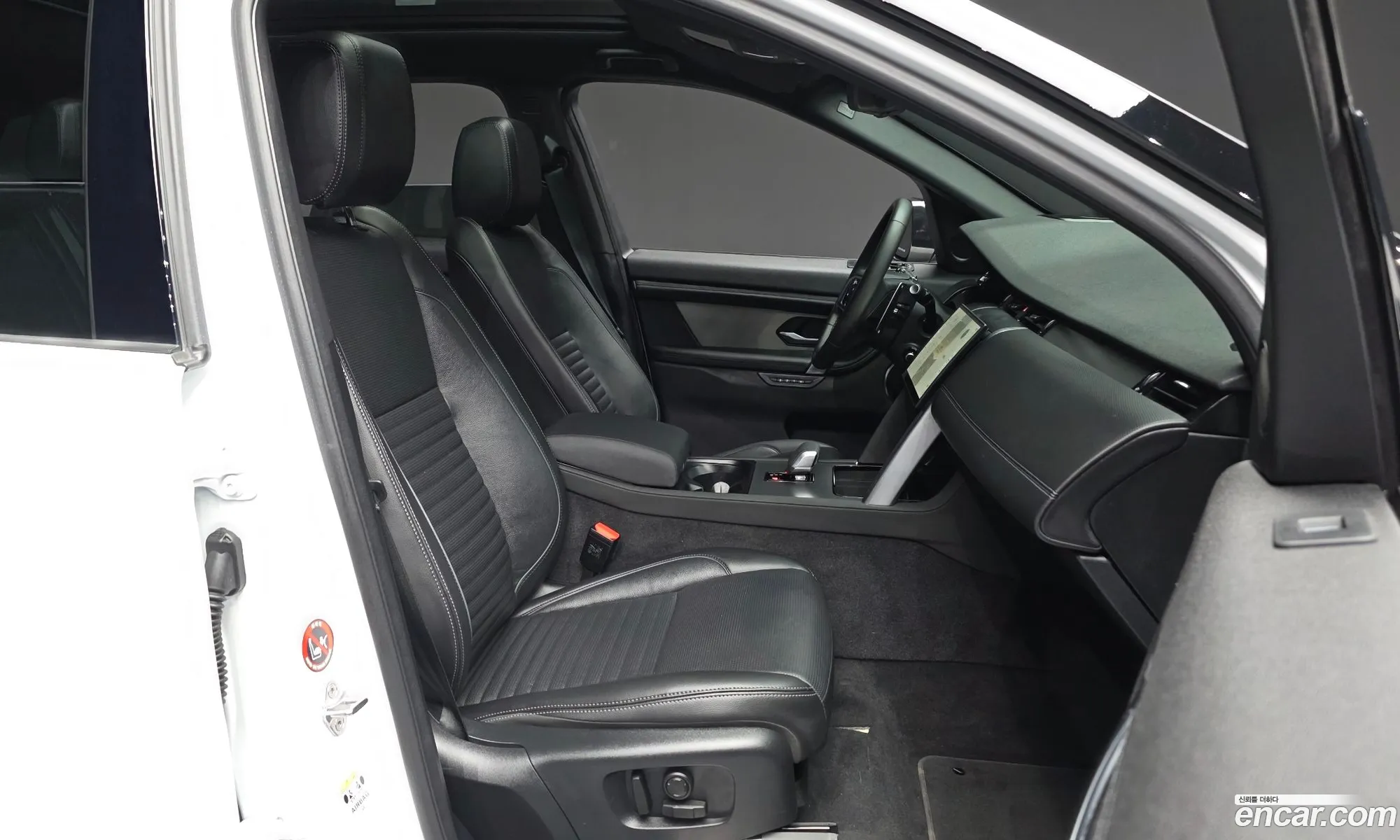 Land Rover Discovery Sport 2025 SALCA2BXXSH354637 — 2
