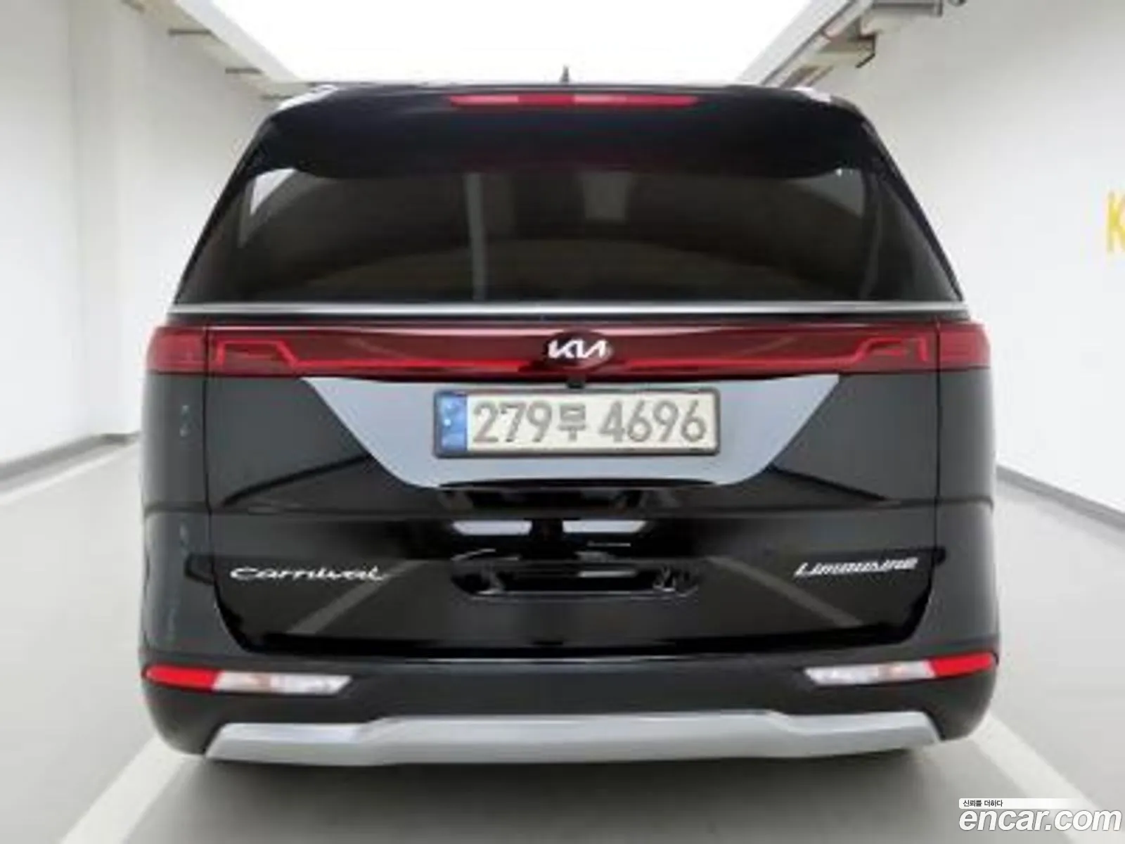Kia Carnival 2021 — 7