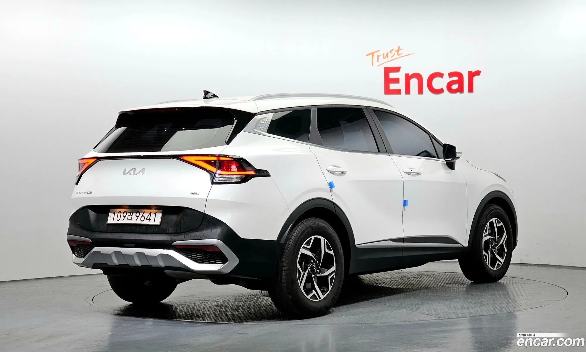 Kia Sportage 2023 — 12