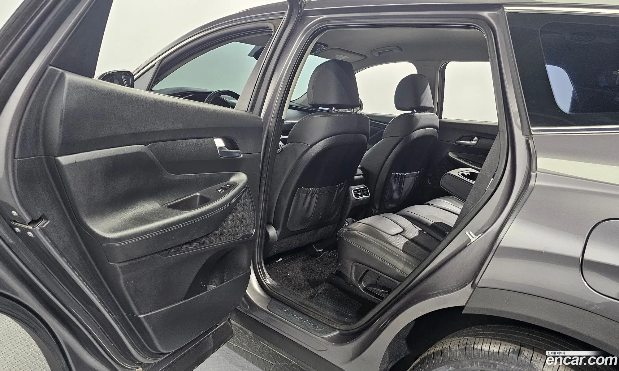 Hyundai Santa Fe 2023 — 13