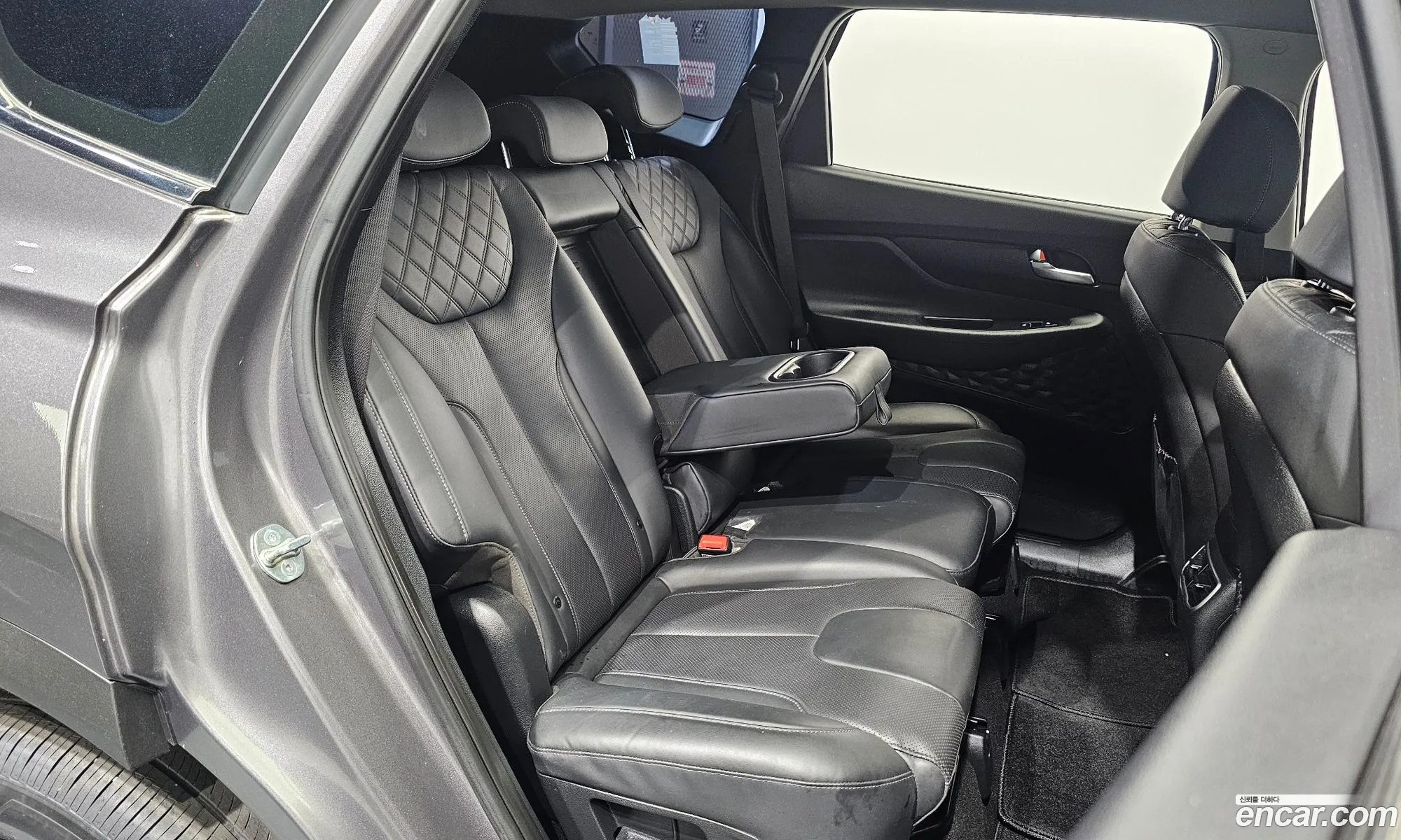 Hyundai Santa Fe 2023 — 34