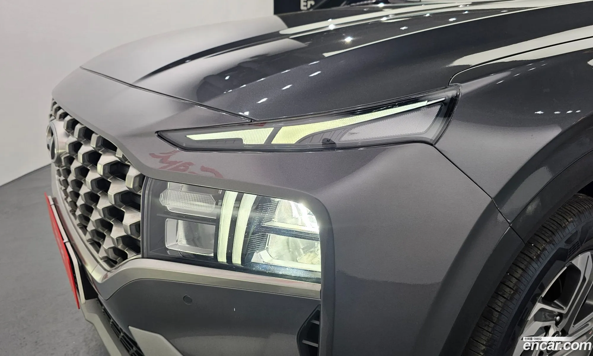 Hyundai Santa Fe 2023 — 28