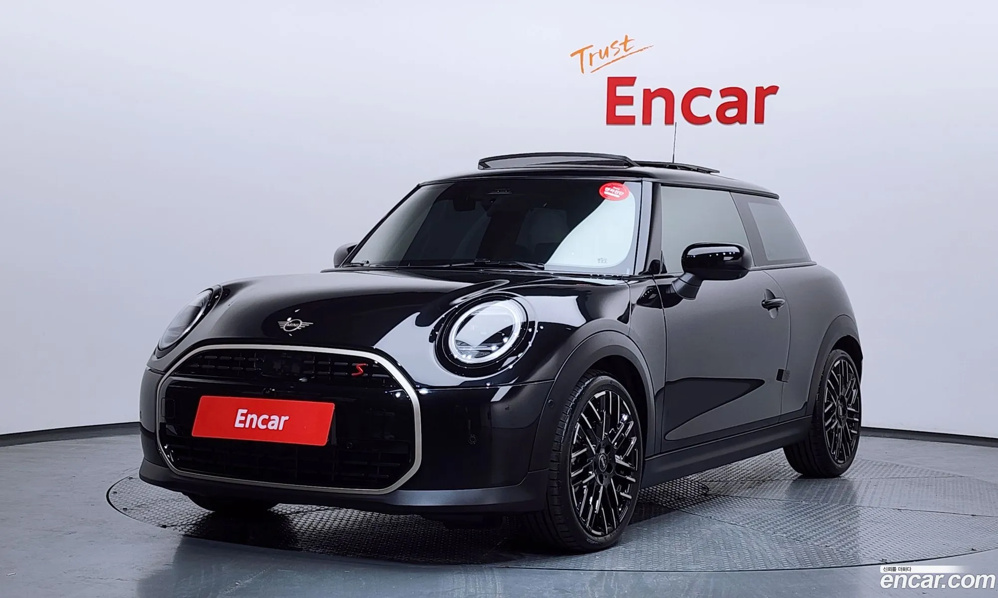 Mini Cooper S 2024 — 9