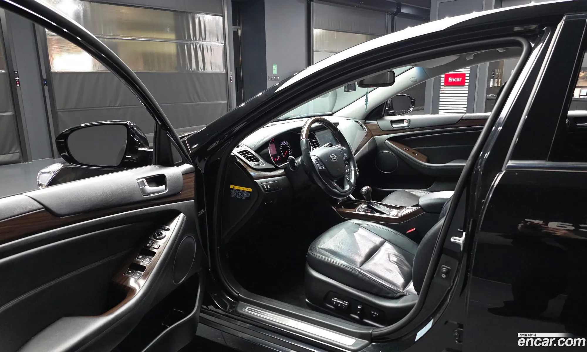 Kia K7 2016 — 13