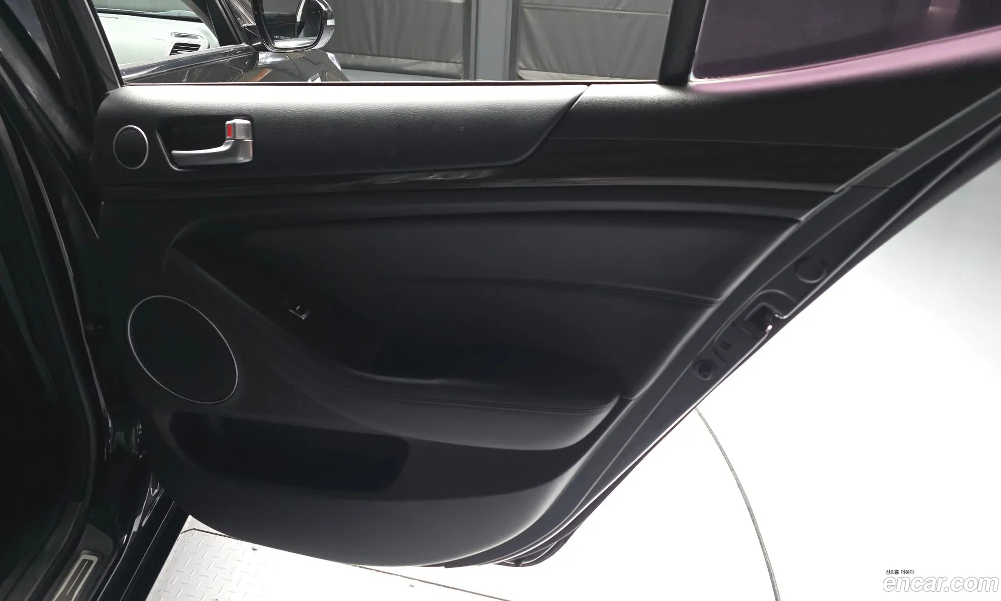 Kia K7 2016 — 19
