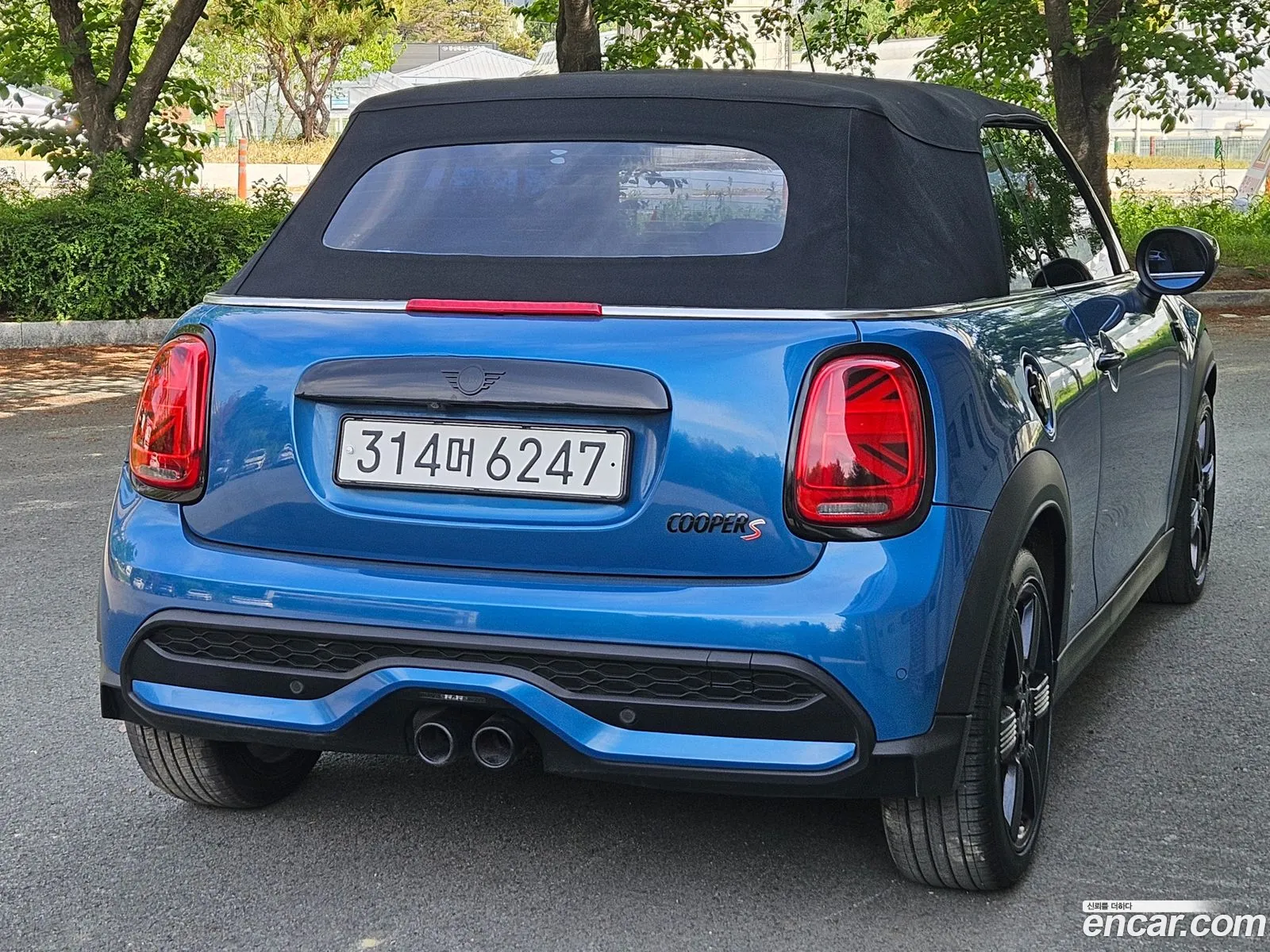 Mini Cooper S Convertible 2023 — 14