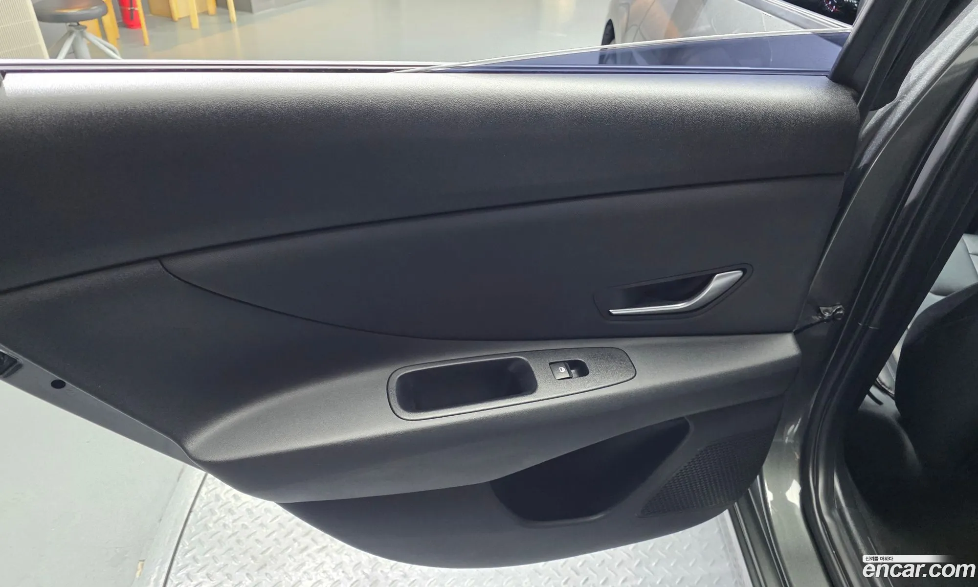 Hyundai Elantra 2021 — 16