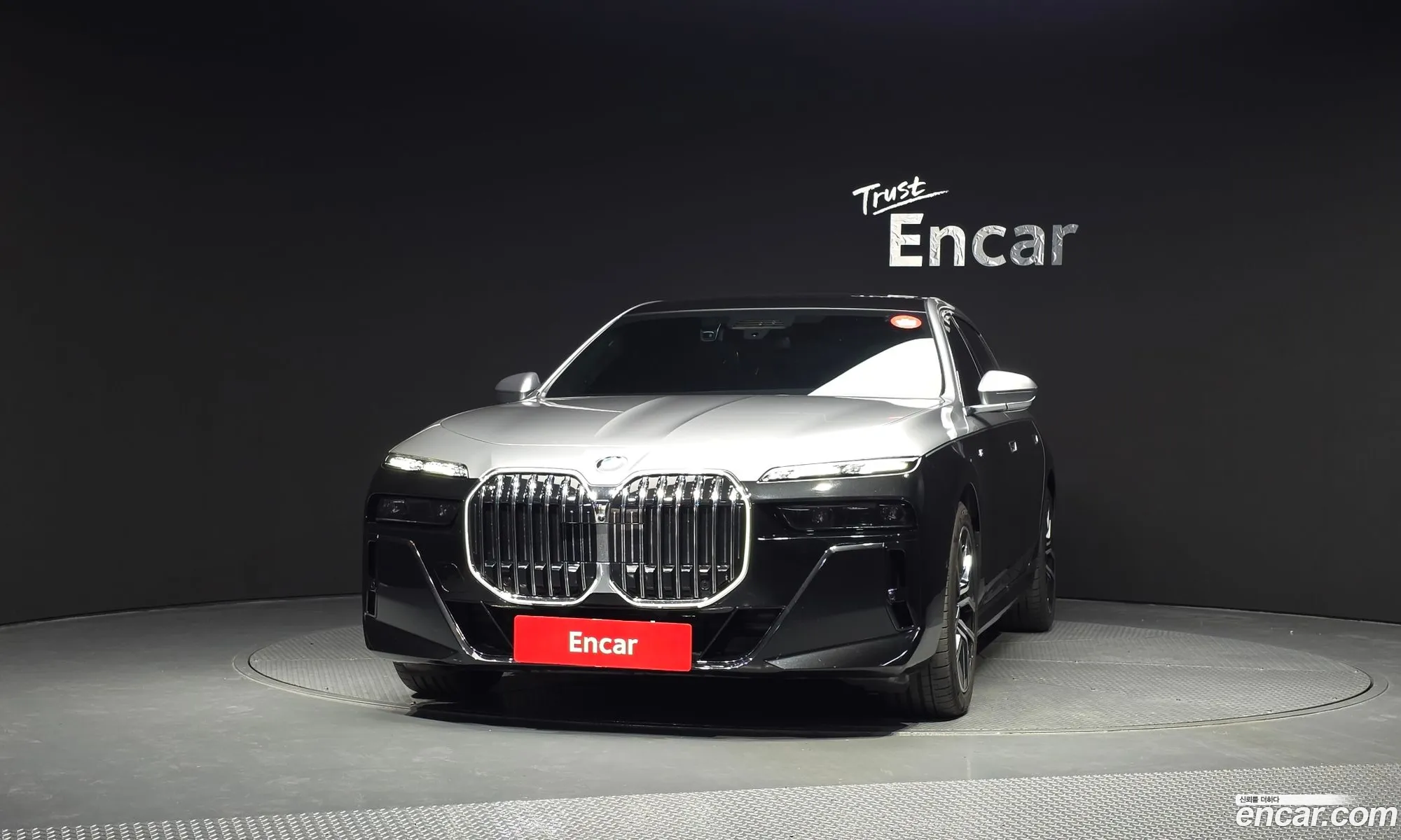 BMW 7 Series 2023 — 21