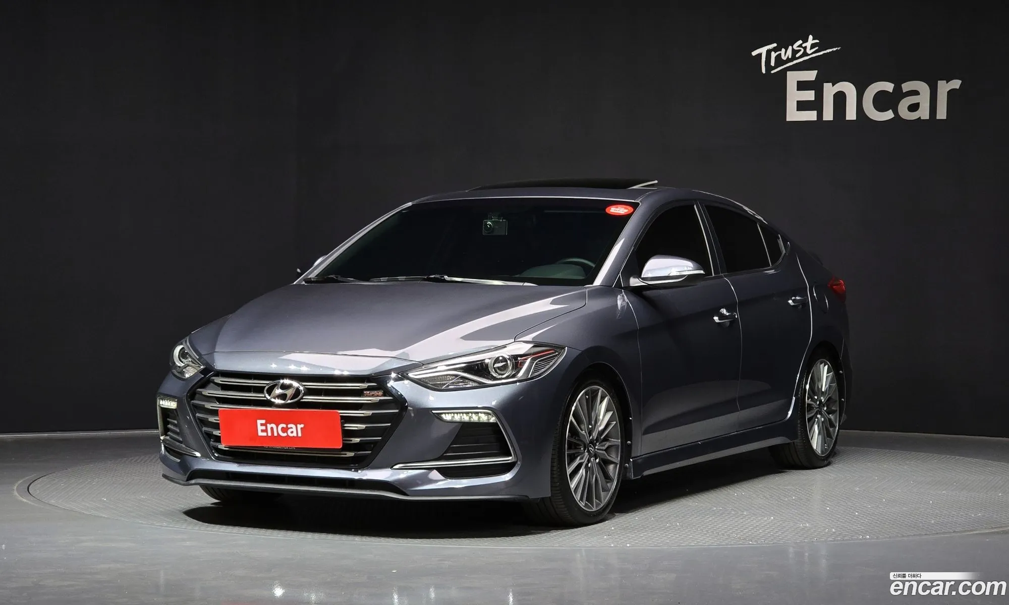 Hyundai Elantra AD 2016 — 10