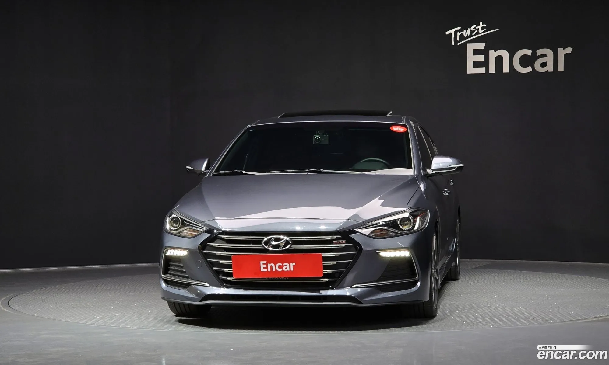 Hyundai Elantra AD 2016 — 12