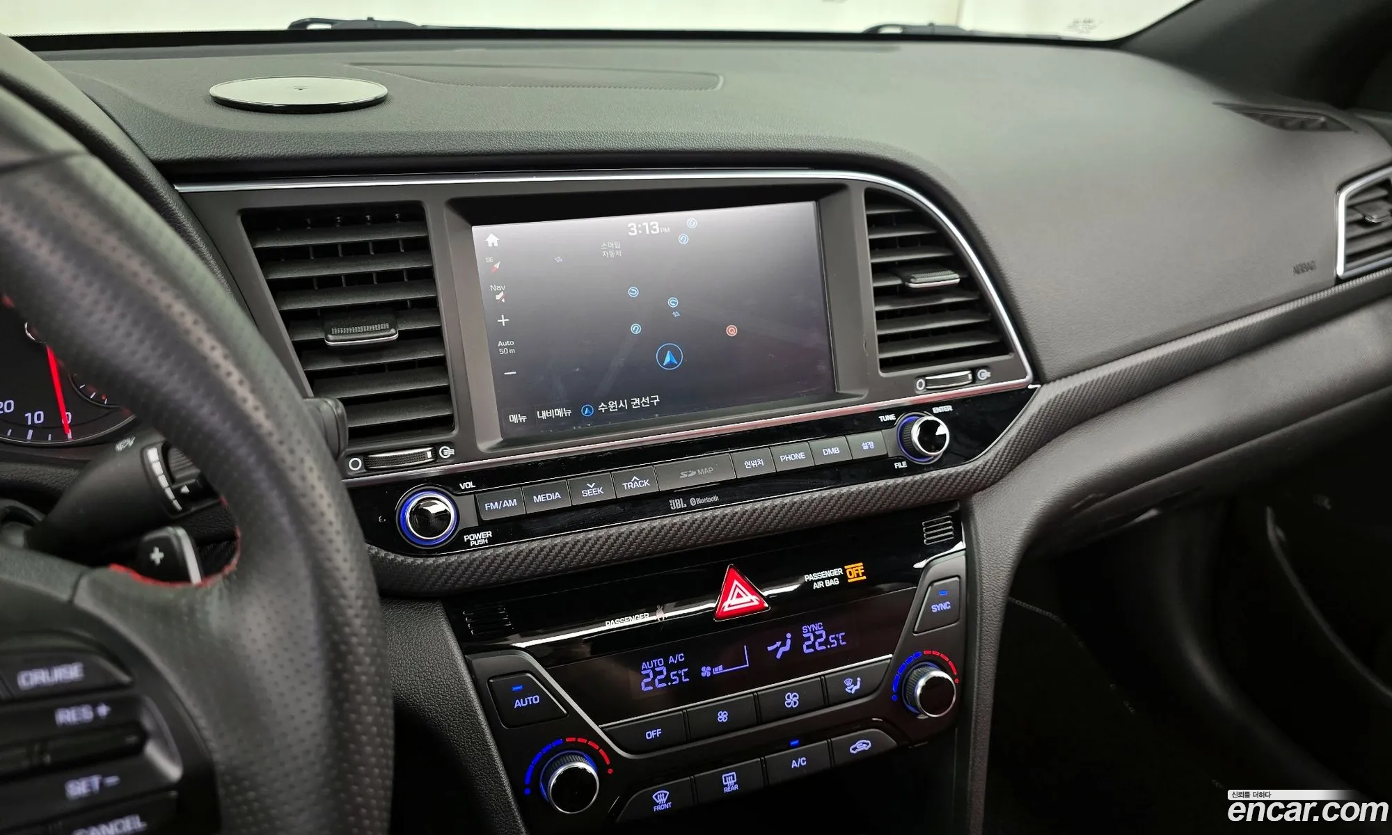 Hyundai Elantra AD 2016 — 5