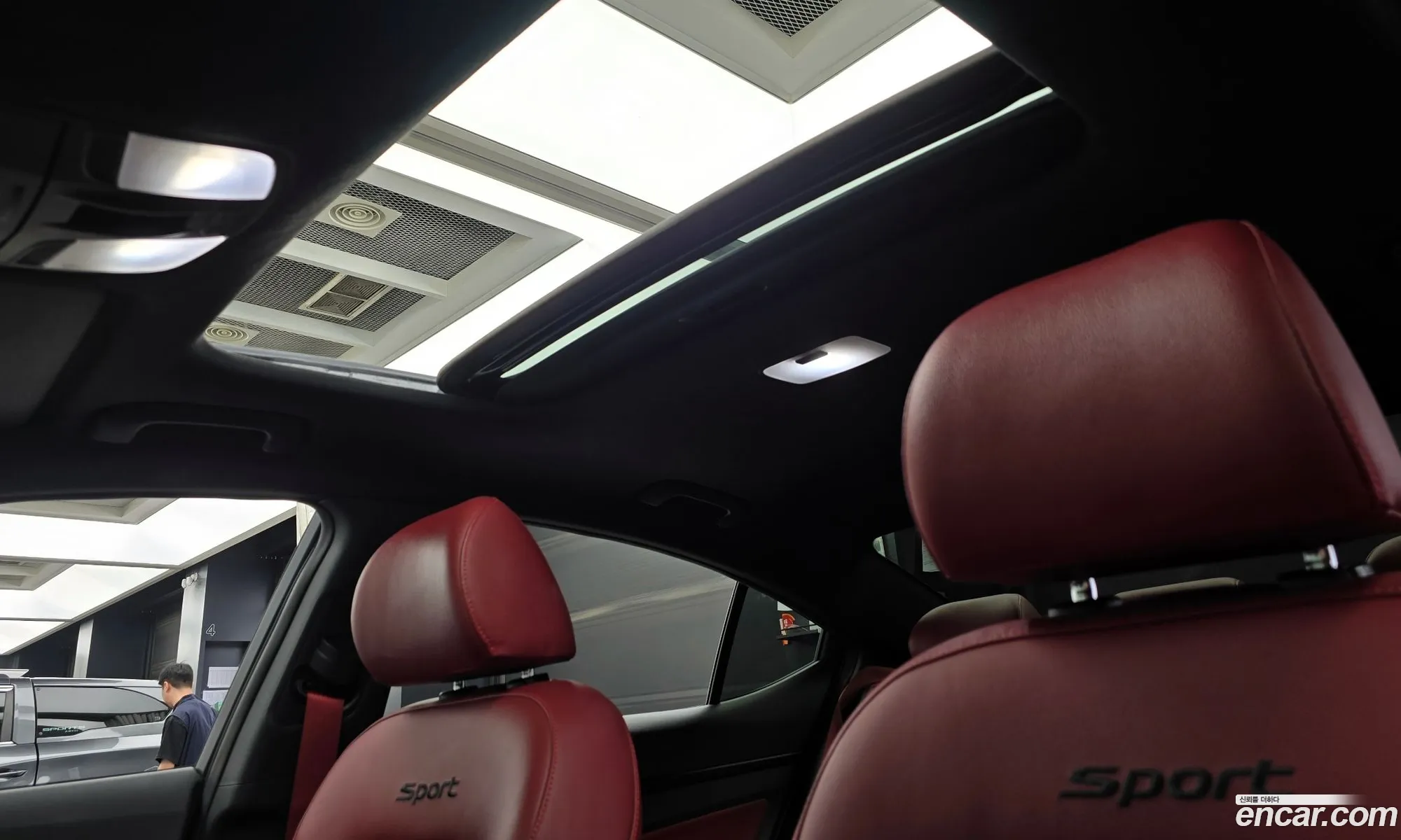 Hyundai Elantra AD 2016 — 28