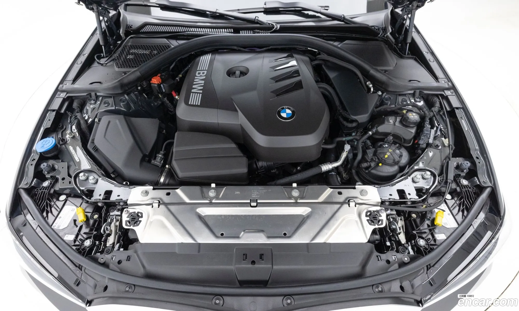 BMW 3 Series 2025 — 15